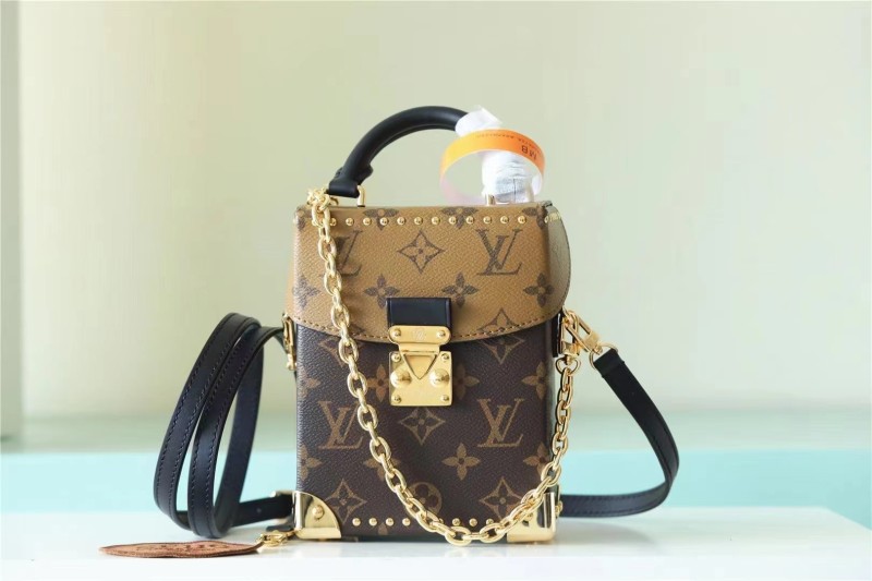 The Camera Box Shoulder Bag “16*13*7.5CM” 055