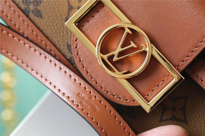 Dauphine East West Crossbody Bag “21*12*5CM” 036