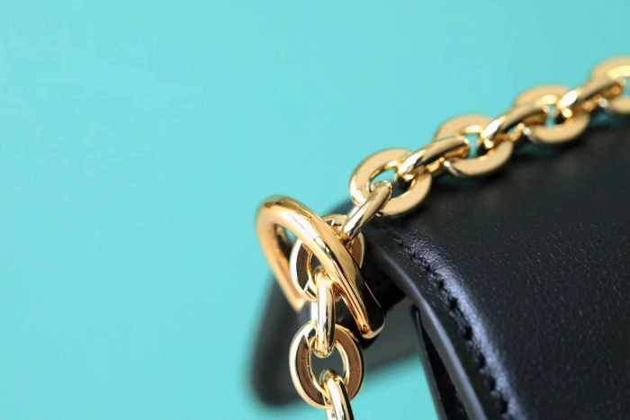 Bloom Wallet On Chain Lt “20*11.5*4CM” 045