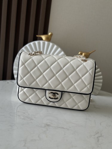 Large Flap Bag with Contrasting Trim “16.5x23.5x6.5cm”-008 =AS5150