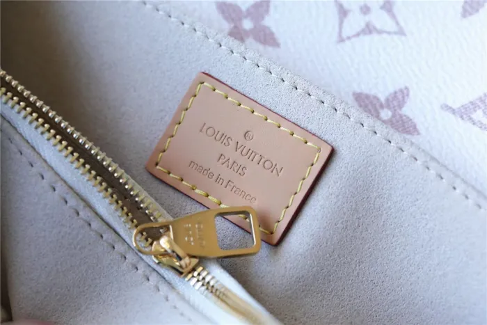 PM Pochette Metis East West “21.5*13.5*6CM” 055