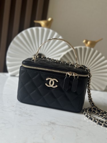 25S Vanity Case with Twisted Metal Handle “17x9.5x8cm” -006 =AP4275