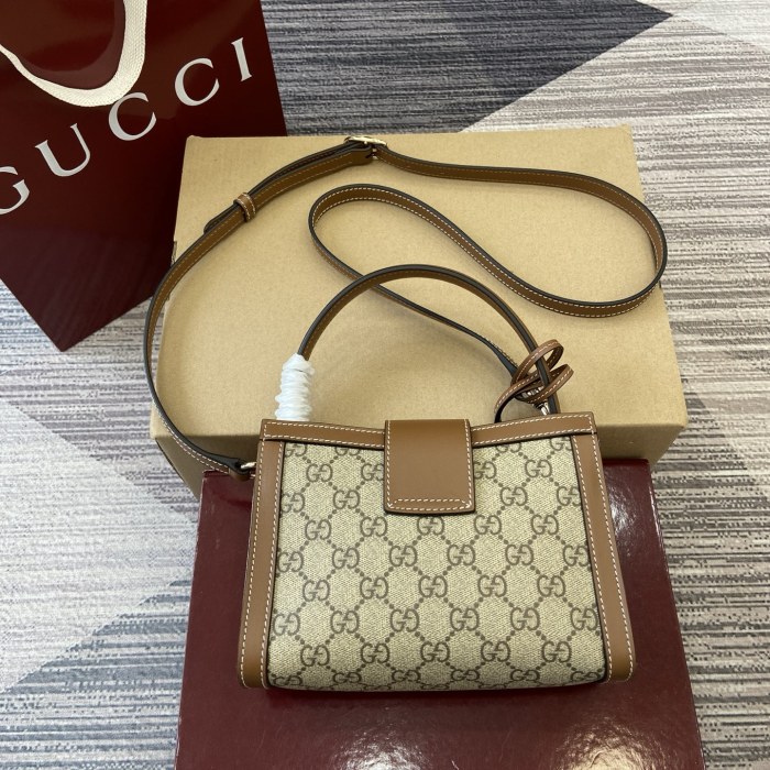 PM Padlock Hobo Bag “20*13.5*8CM” 055
