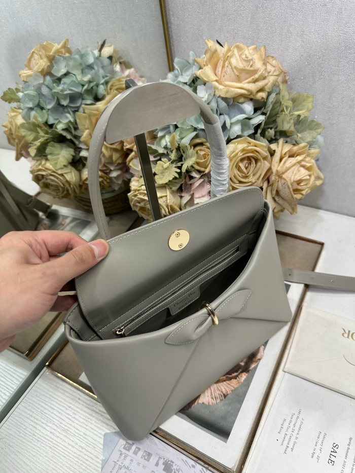 SS26 “28*10*22cm”-008=