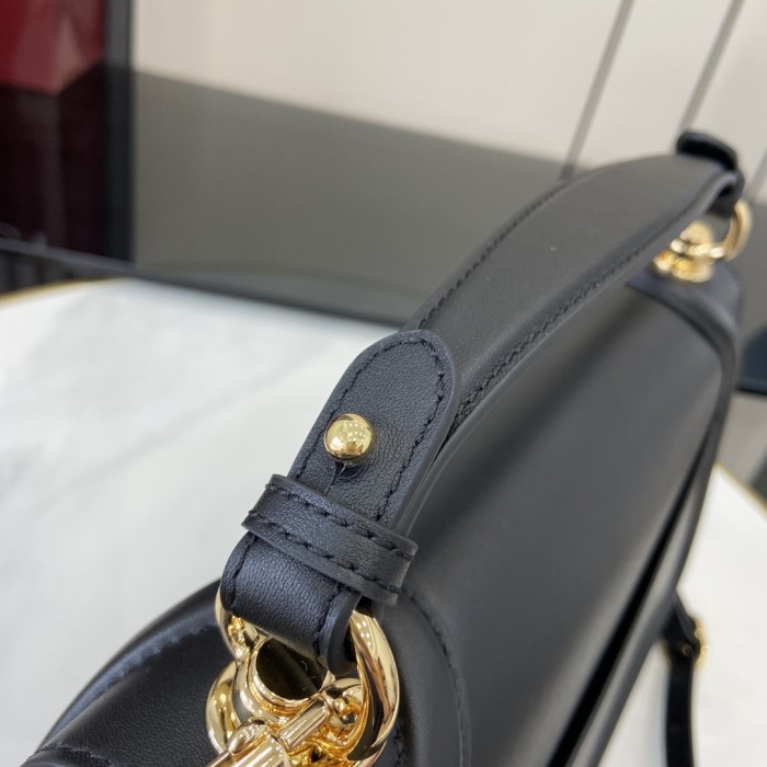 GM Blondie Shoulder Bag “32*17*10CM” 008