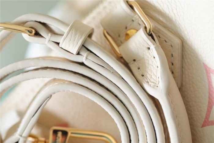 Nano Speedy Shoulder Bag “16*10*7.5CM” 095