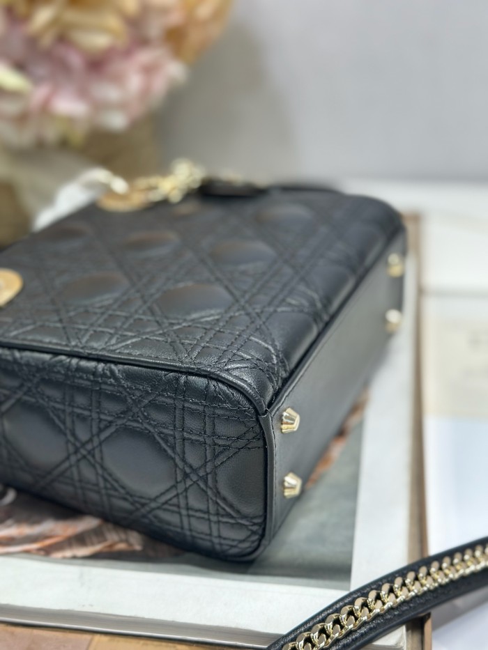 LADY DIOR “17 x 15 x 7cm”-037=