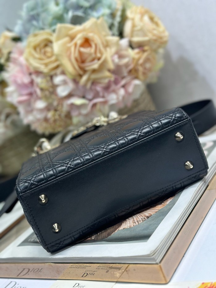 LADY DIOR “20 x 17 x 8cm”-077=