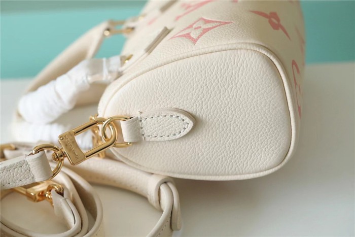 Nano Speedy Shoulder Bag “16*10*7.5CM” 095