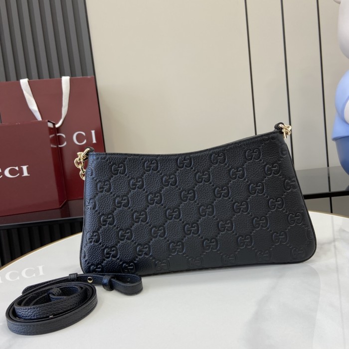 PM GG Emblem Hobo Bag “29.5*16*2CM” 084
