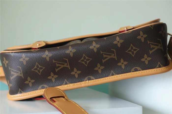 Dimier Crossbody Bag “35.5*24*12CM” 085