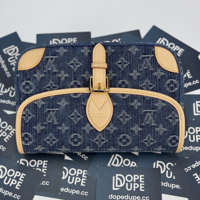 Diane Crossbady Bag “24*15*9CM” 056
