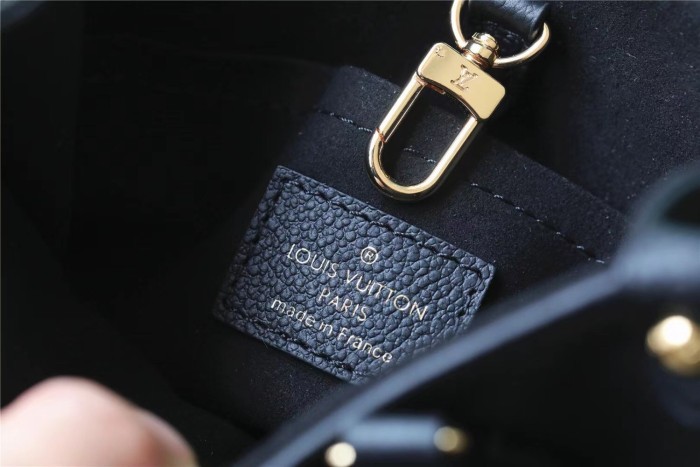 BB Onthego Tote “18*15*8.5CM” 016