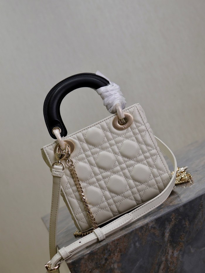 LADY DIOR “ 17 x 7.5x 14cm”-007=