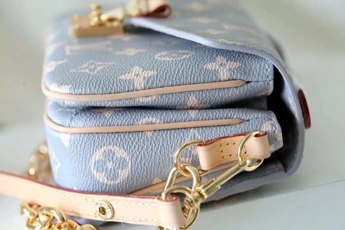 Pochette Mètis East West Bag “21.5*13.5*6CM” 065