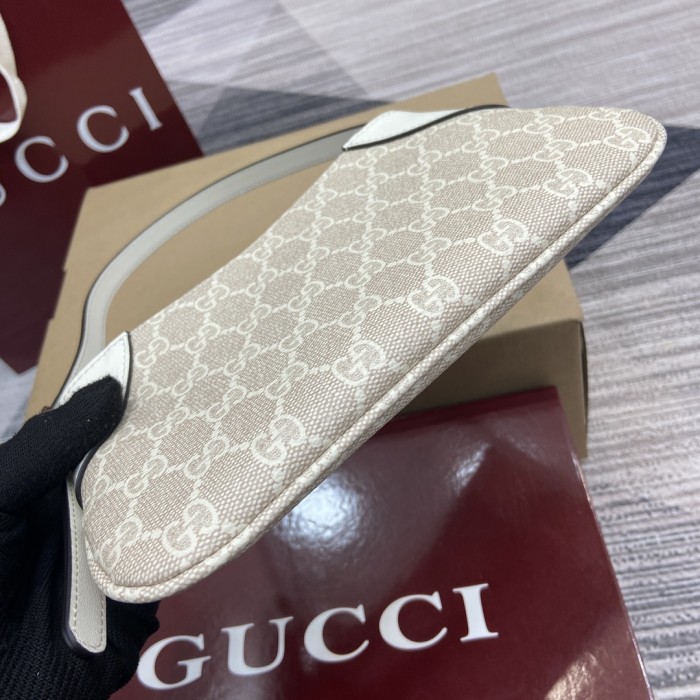 BB GG Emblem Hobo Bag “23*13*2CM” 004