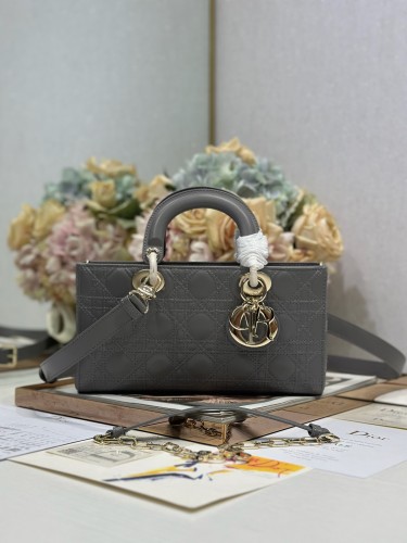 Lady D-Joy “26 x 13.5 x 5 cm”-077=