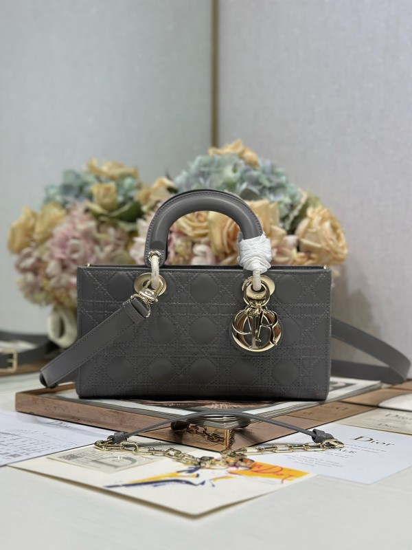 Lady D-Joy “26 x 13.5 x 5 cm”-077=