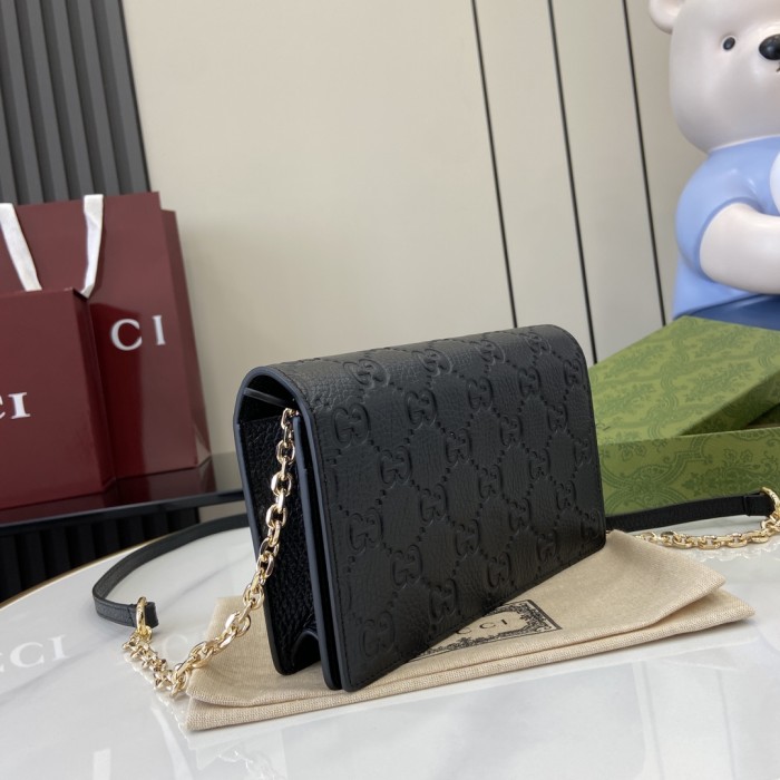BB GG Emblem Wallet On Chain “20*12.5*4.5CM” 043