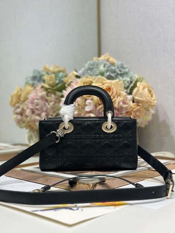 Lady D-Joy “22.5 x 5.5 x 12.5cm”-037=