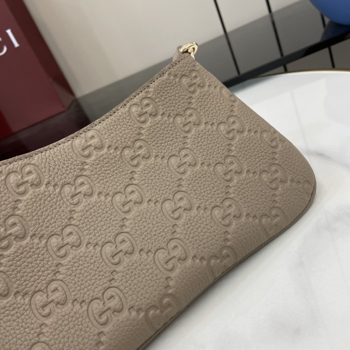 BB GG Emblem Hobo Bag “23*12*2CM” 044