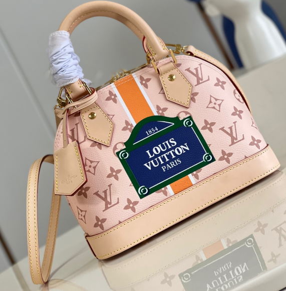 PM Alma BB Shoulder Bag “23.5*17.5*11.5CM” 095