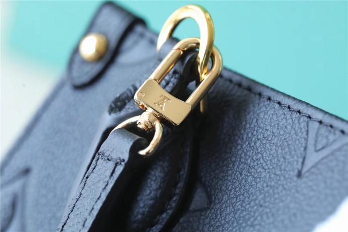 BB Onthego Tote “18*15*8.5CM” 016