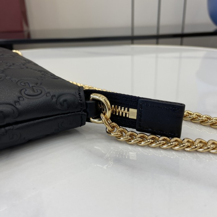 GG Supreme Chain Clutch “22.5*13*2.5CM” 033