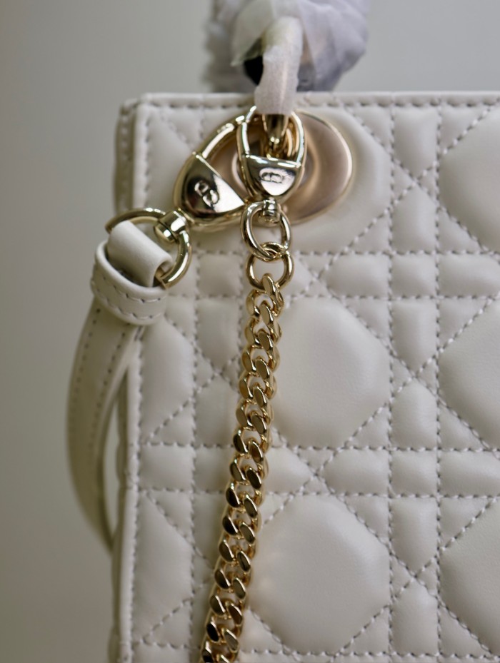 LADY DIOR “ 17 x 7.5x 14cm”-007=