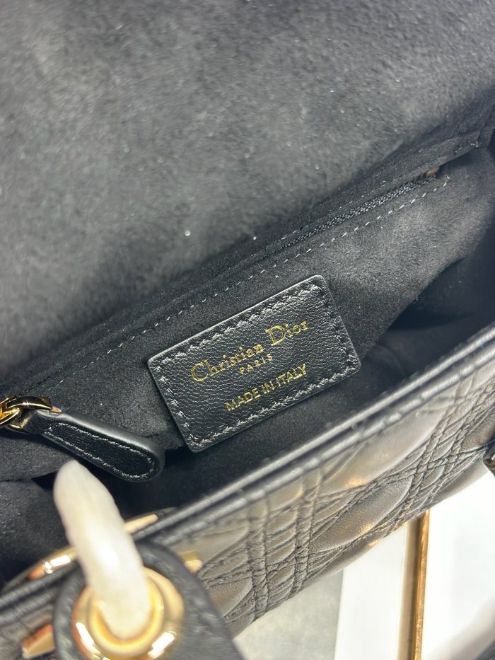 LADY DIOR “17 x 15 x 7cm”-037=