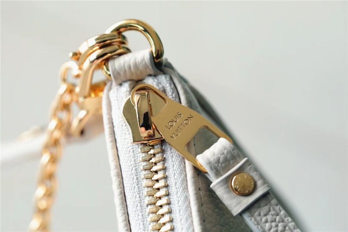 Easy Pouch Crossbody Bag “19*11.5*3CM” 065