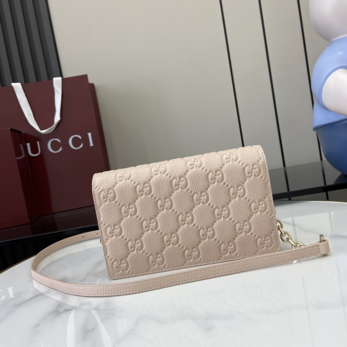 BB GG Emblem Wallet On Chain “20*12.5*4.5CM” 043