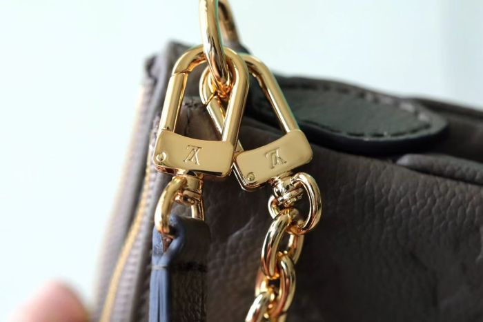 Pochette Liv “24.5*13.5*6.5CM” 065