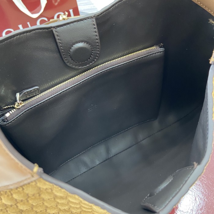 MM Body Double Lock Shoulder Bag “42*36*2CM” 008