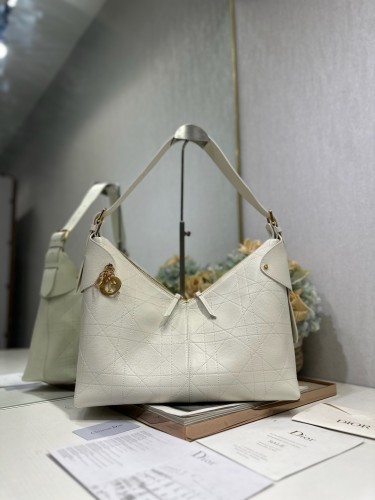 Voyage “28 x 18 x 12cm”-008=