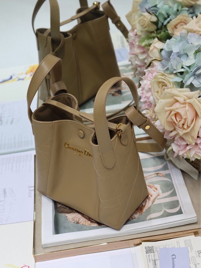  Signature Bucket “21×19×11cm”-057=