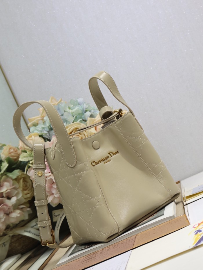  Signature Bucket “21×19×11cm”-057=