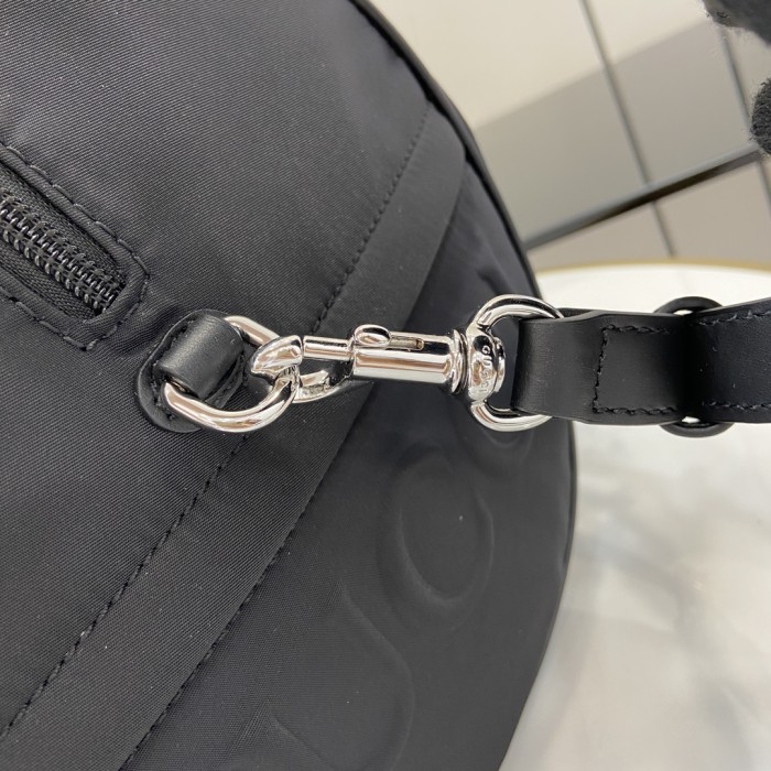 Men Duffle Bag“42*22*22”CM-095=