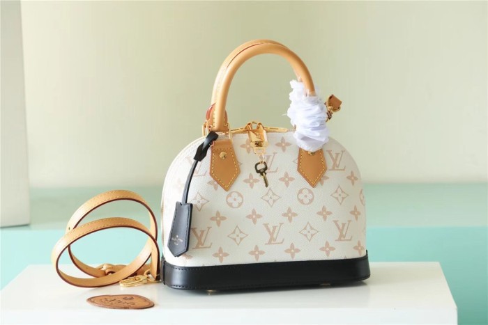 Nano Alma Shoulder Bag “18*12*8CM” 055