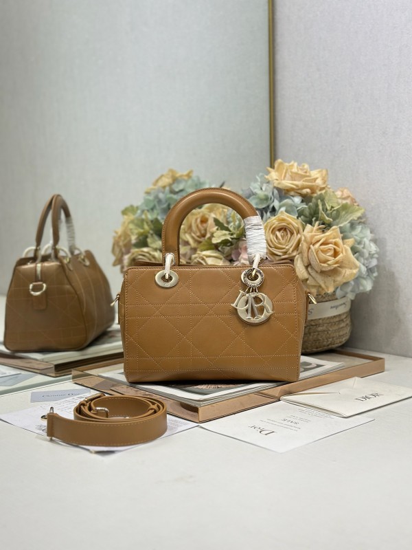 LADY DIOR “24×27×14cm”-038=