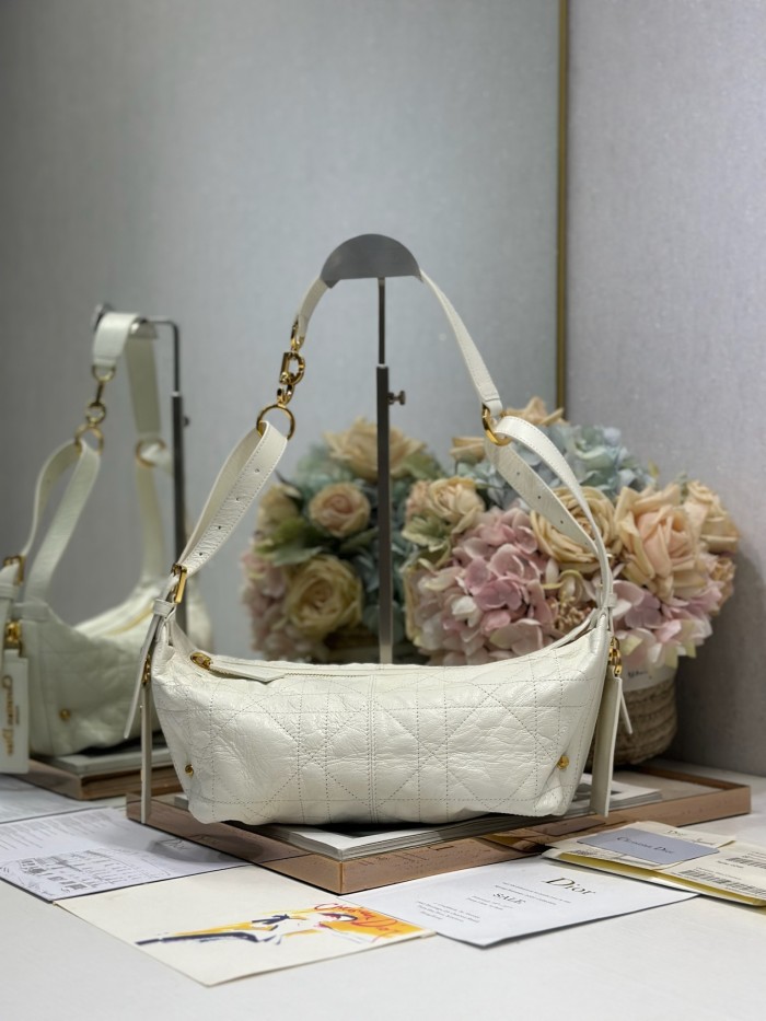 D-Journey “25.5 x 14.5 x 14cm”-057=