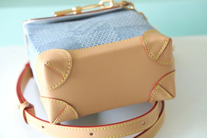 Nano Steamer Crossbody Bag “18*15*7CM” 055