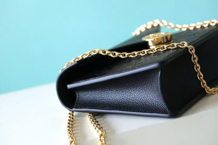 Wallet On Chain Rosy “19*13.5*5CM” 095