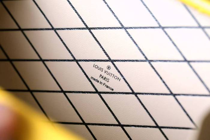 Petite Malle “20*12.5*6CM” 056