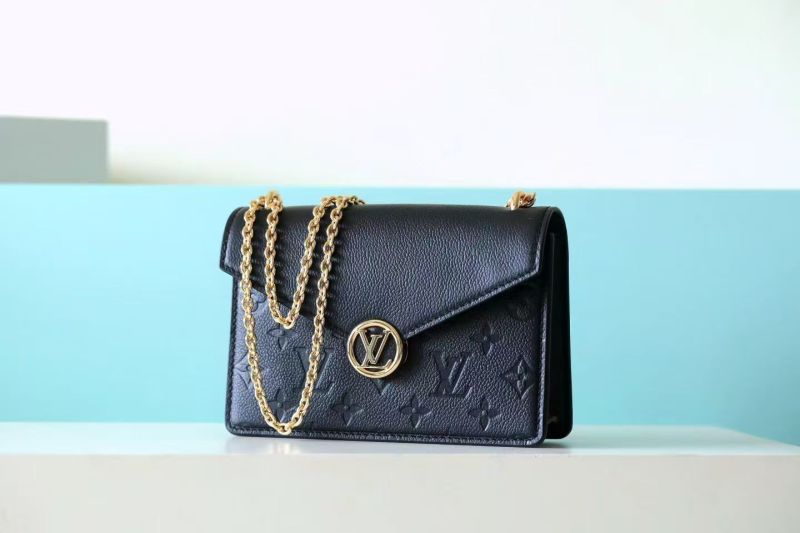 Wallet On Chain Rosy “19*13.5*5CM” 095