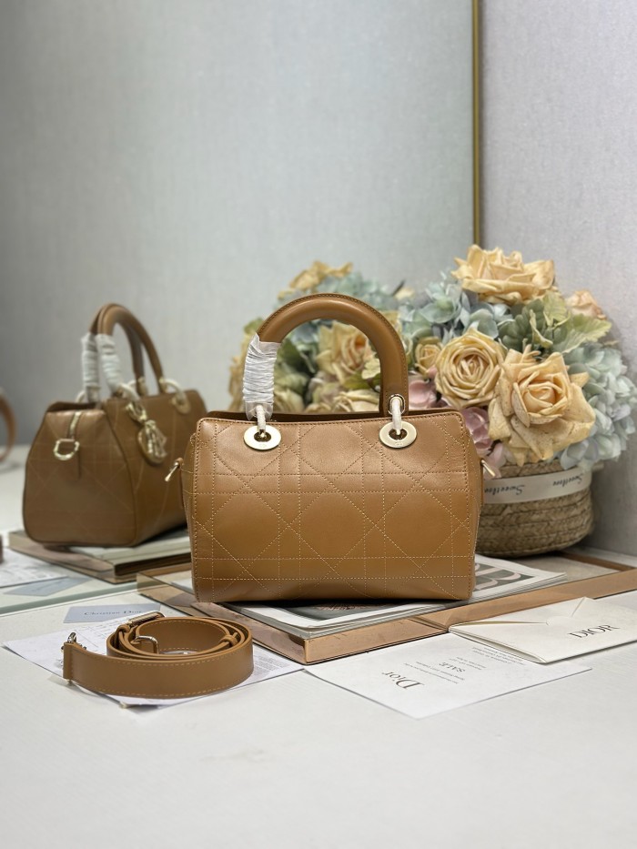 LADY DIOR “24×27×14cm”-038=