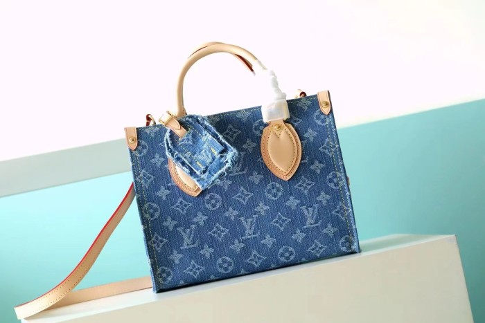 PM Onthego Tote “25*19*11.5CM” 095