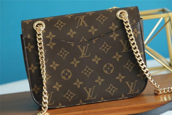 Passy Crossbody Bag “23*17*9CM” 016