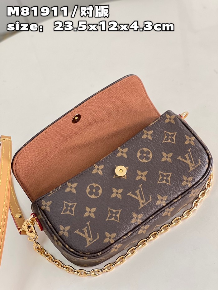 Wallet On Chain lvy “23.5*12*4.3CM” 054