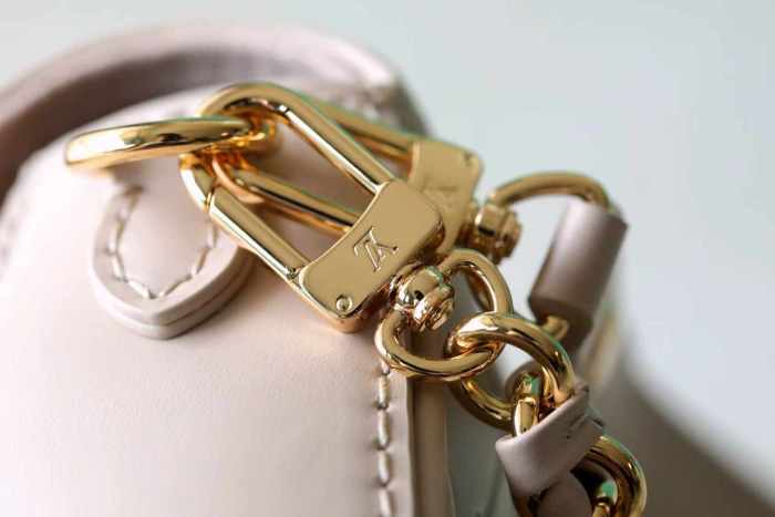 Wallet On Chain lvy “23.5*12*4.3CM” 056